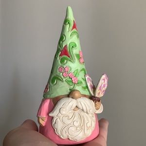 Jim Shore “Garden Guest” Gnome. 🦋